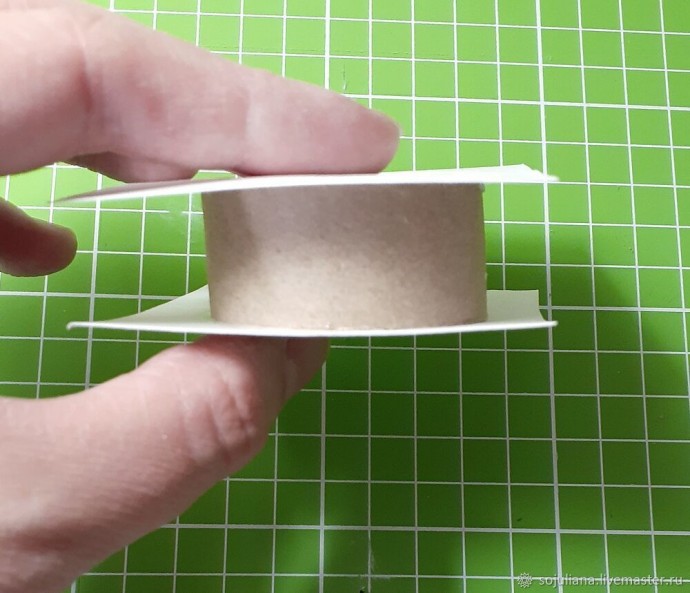 Аксессуар для интерьерной куклы