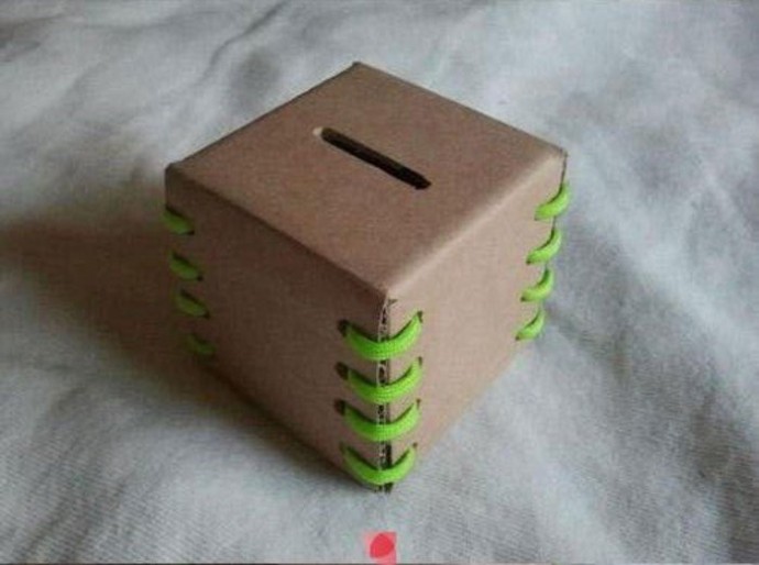 Картонная копилка: мастер-класс Картонная копилка: мастер-класс