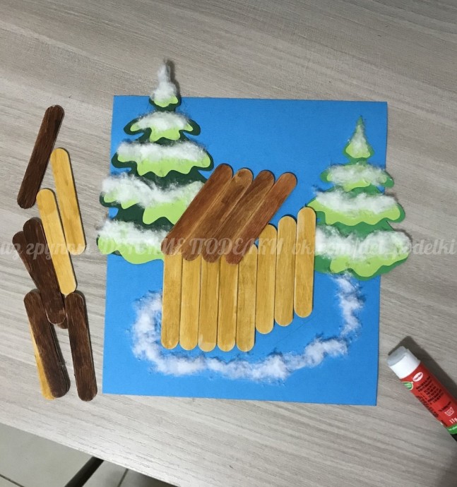 Зимние поделки: дом в снегу