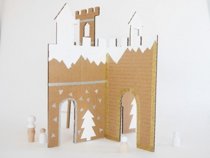 Заснеженный замок из картона Заснеженный замок из картона