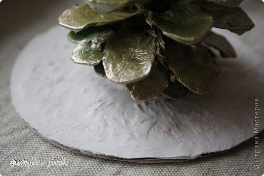 Елочка из шишечки