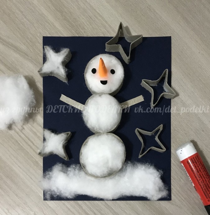 Зимние новогодние поделки: снеговик