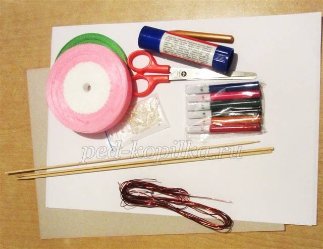 Лилия из бумаги детскими руками