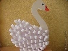 Объемные поделки из бумажных полосок