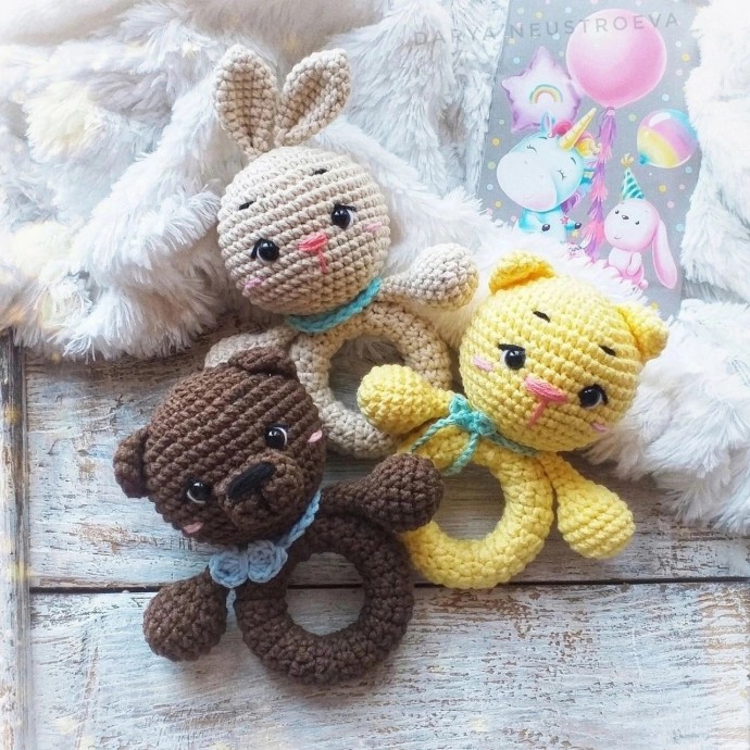 ​Игрушки-погремушки