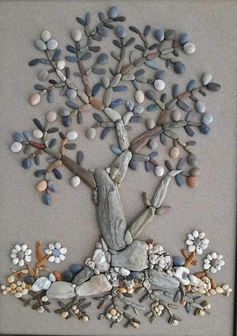 Удивительные картины из речных или морских камней Удивительные картины из речных или морских камней