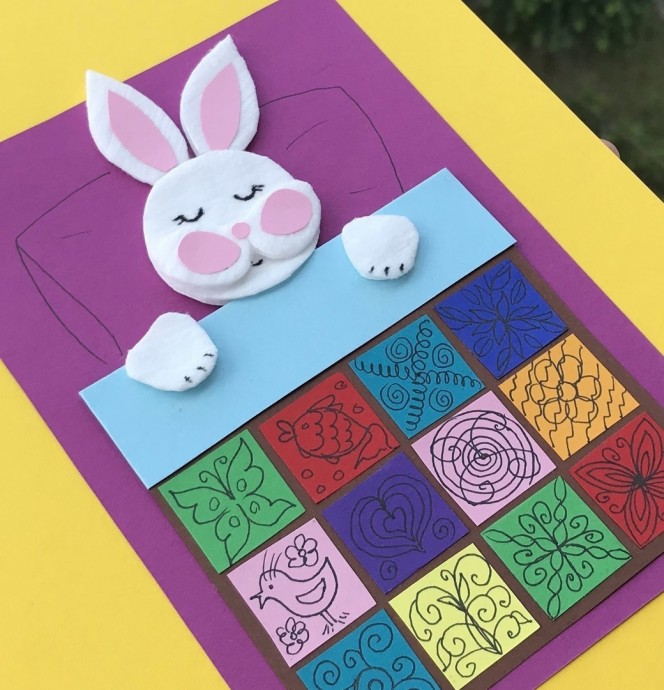 Аппликация для малышей из бумаги и ватных дисков "Одеяло для зайки"