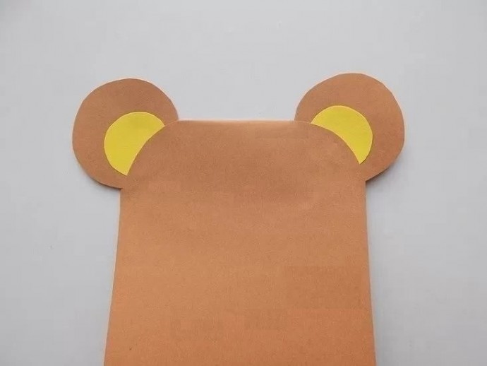 Мишутка из цветной бумаги Мишутка из цветной бумаги