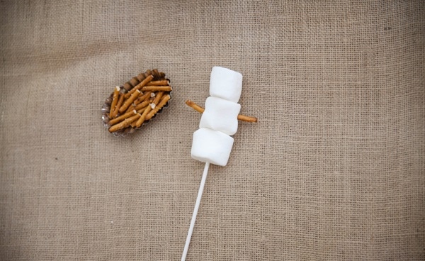 Снеговик из зефира