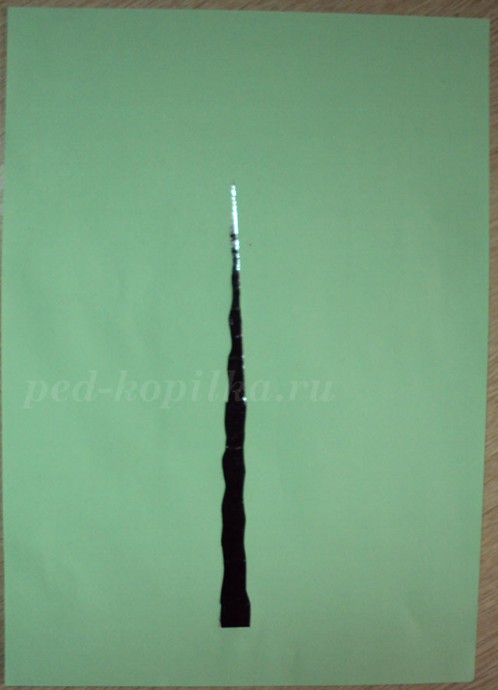 Весенняя аппликация из фантиков от конфет Весенняя аппликация из фантиков от конфет