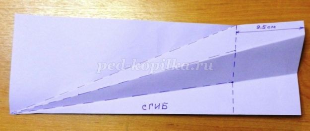 ​Рисуем невероятно красивую ёлочку белую на синем фоне: часть 2