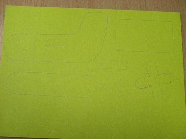 ​Самолетик из цветной бумаги