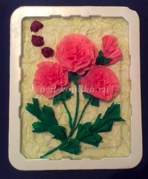 ​Цветочное настроение из бумажных салфеток в технике торцевания