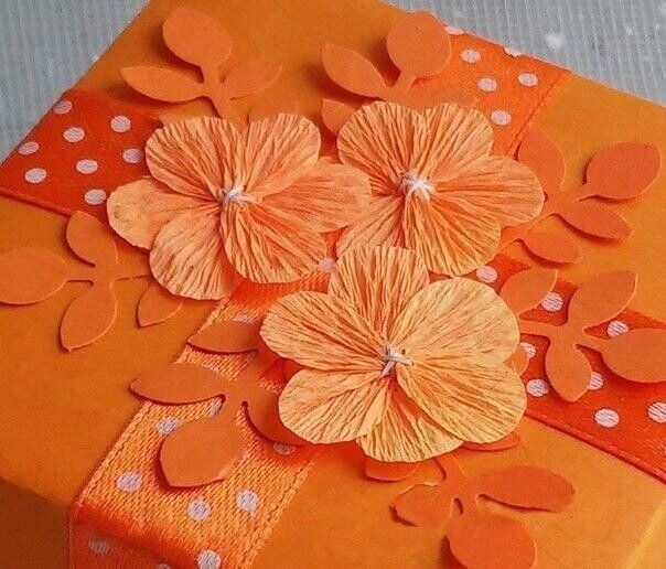 Цветы из гофрированной бумаги