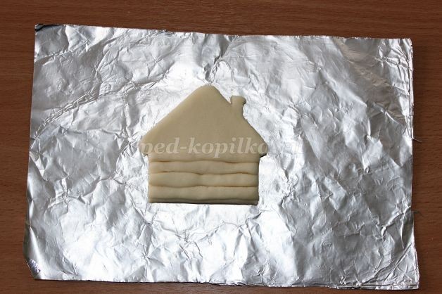 Делаем с детьми магнит на холодильник из солёного теста Делаем с детьми магнит на холодильник из солёного теста