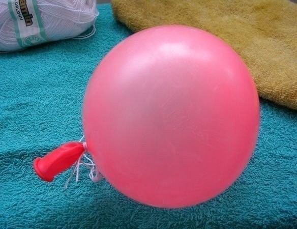 Новогодние шары из ниток Новогодние шары из ниток