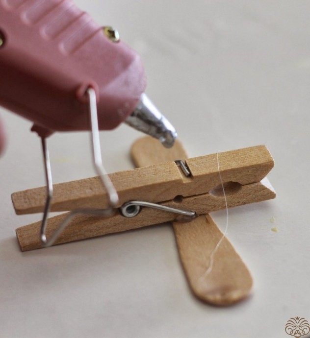 Самолётик из прищепки Самолётик из прищепки