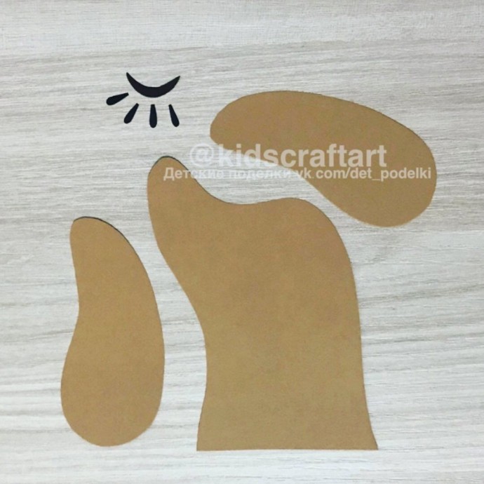 ​Листик на носу