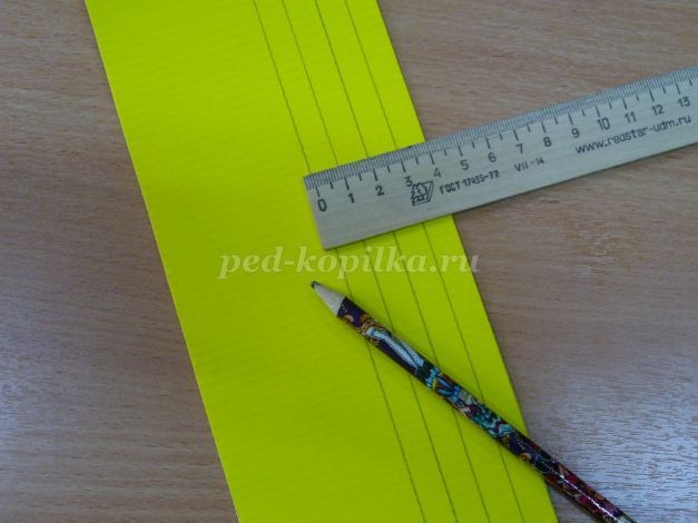 Мышка из гофрированного картона в технике квиллинг: часть 1