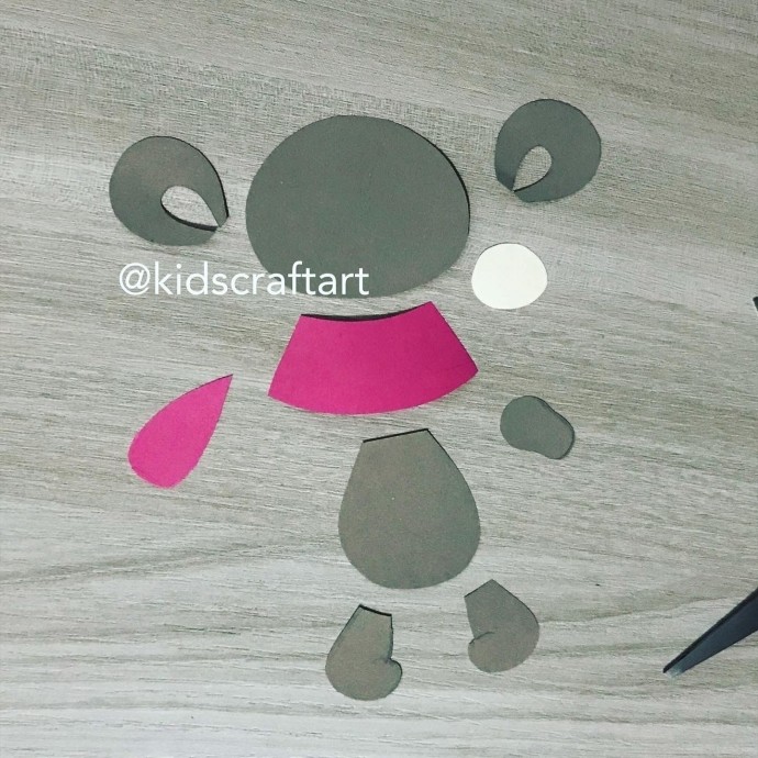 Мишутка с букетом Мишутка с букетом