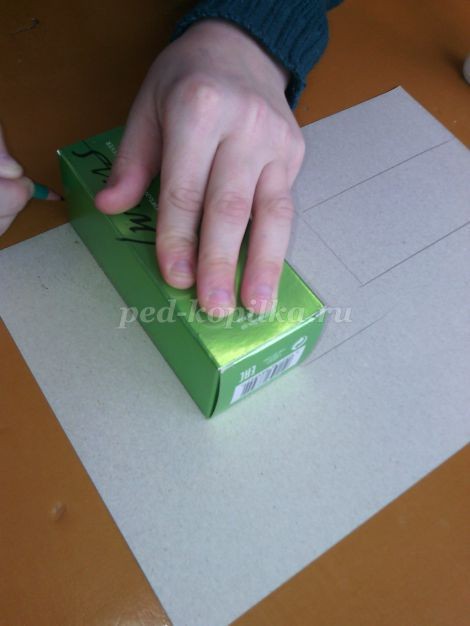 Подставка для карандашей детскими руками: часть 1