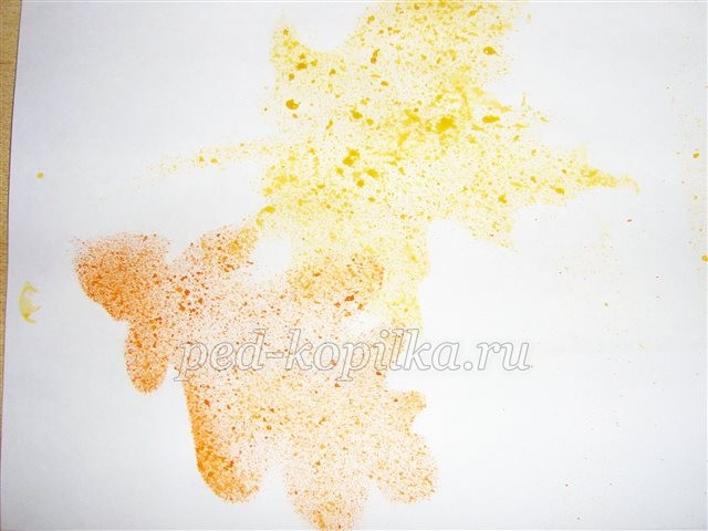 Рисование осенних листьев в технике набрызг Рисование осенних листьев в технике набрызг