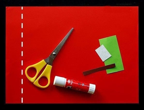 Яблочки из цветной бумаги Яблочки из цветной бумаги