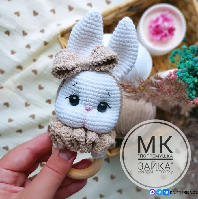 ​Погремушка Зайка