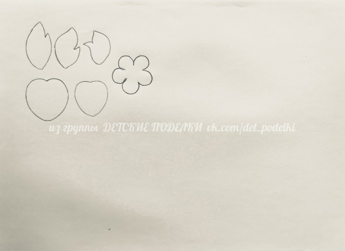 ​Клубнички в стиле хохломы