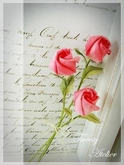 ​Розы в технике оригами