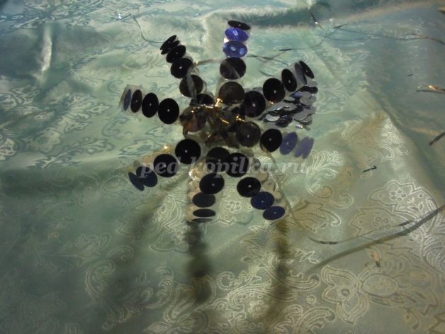 Ёлочный шар из пластиковой бутылки: часть 2