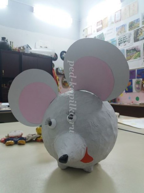 Мышка из папье-маше Мышка из папье-маше