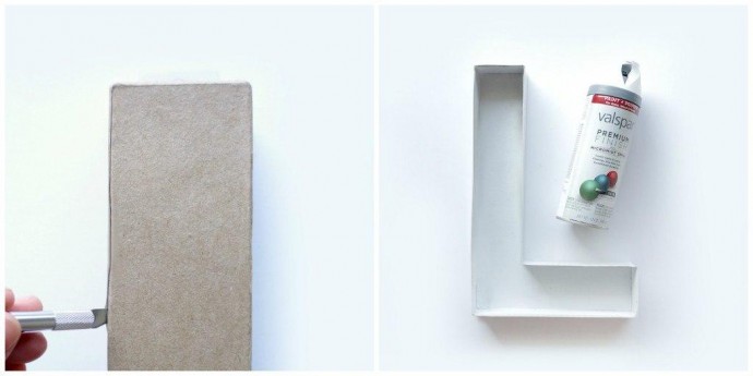 Монограмма из искусственных цветов