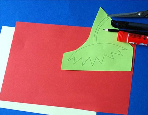 Объемная клубника из цветной бумаги