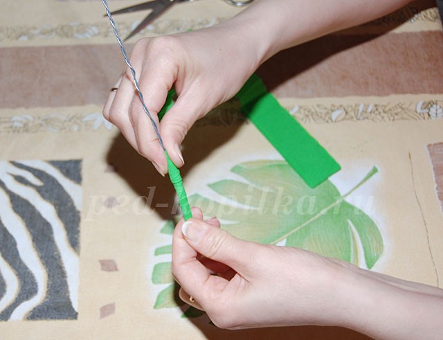 ​Цветы из крепированной бумаги: часть 3