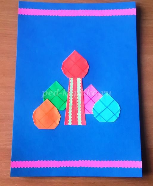 Пасхальная открытка в технике оригами: часть 3