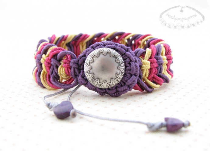 Плетём браслет с детьми Плетём браслет с детьми