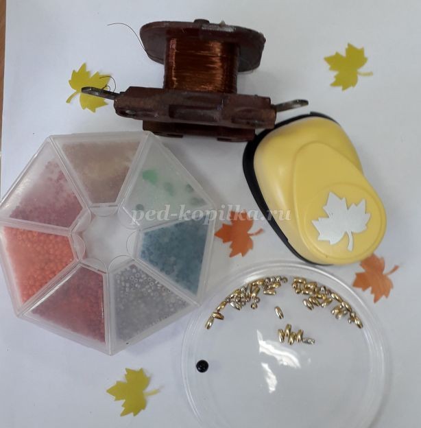 Весёлый мышонок из бисера: часть 1