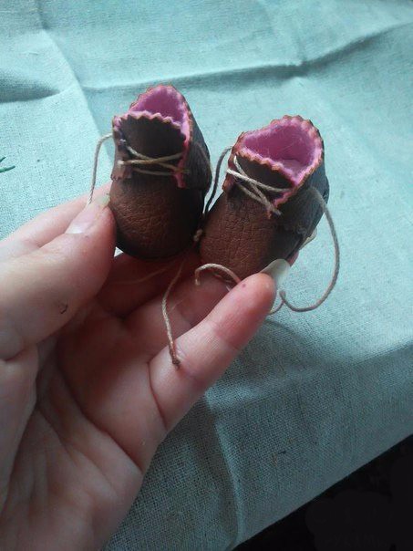 Миниатюрные ботиночки для куклы или мишки Миниатюрные ботиночки для куклы или мишки