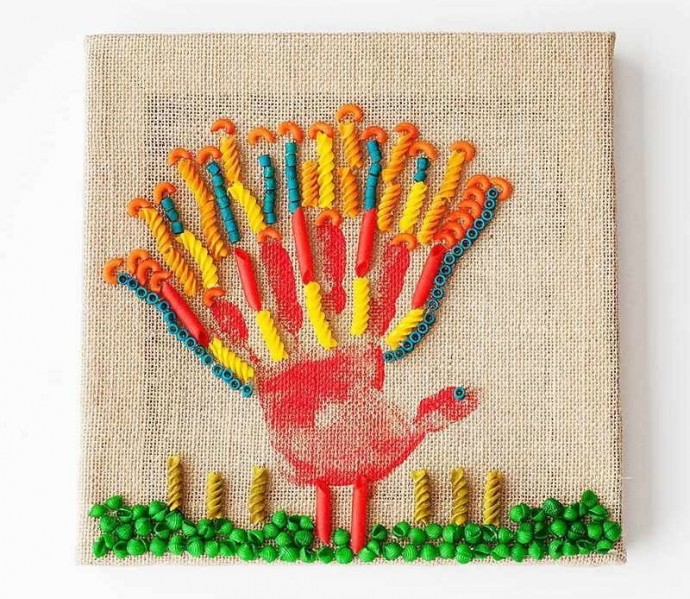 Поделки из круп и макарон