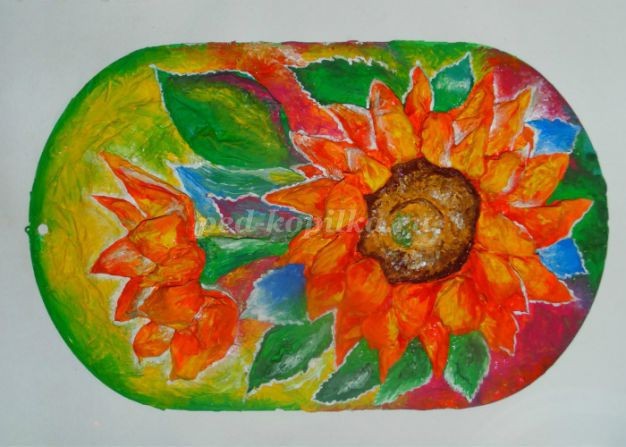 ​Подсолнухи из бумаги: часть 3