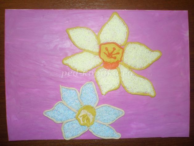 Аппликация из пластилина "Весенние цветы"