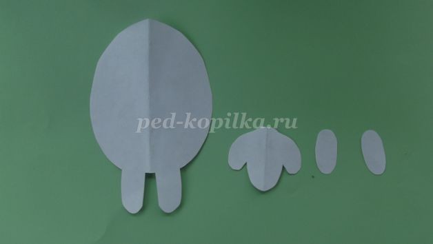 ​Магнит "Овечка" из кофейных зерен детскими руками: часть 1