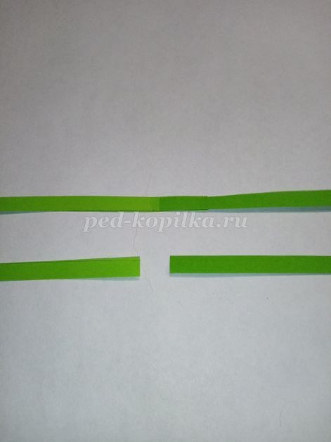 Ёлочка в технике квиллинг: часть 1 Ёлочка в технике квиллинг: часть 1