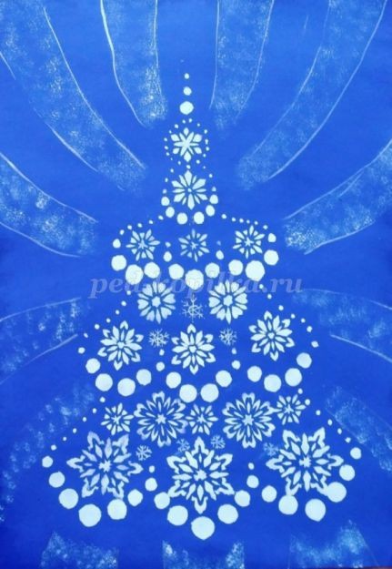 ​Рисуем невероятно красивую ёлочку белую на синем фоне: часть 6