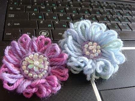 Цветок на картонной шестеренке Цветок на картонной шестеренке