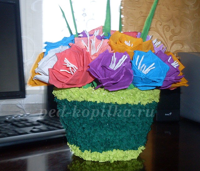 Крокусы из гофрированной бумаги: часть 2