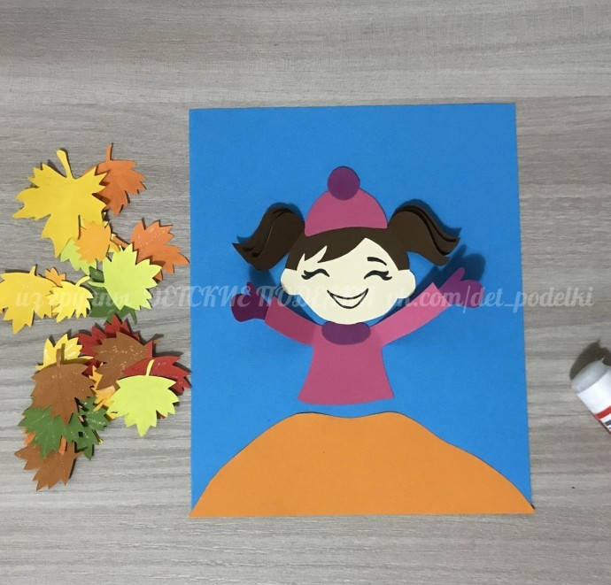 В ворохе листьев В ворохе листьев