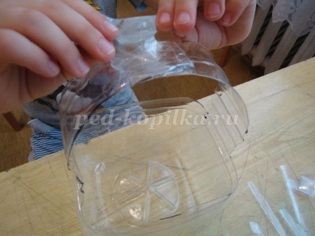 Корзинка с подснежниками детскими руками: часть 2 Корзинка с подснежниками детскими руками: часть 2