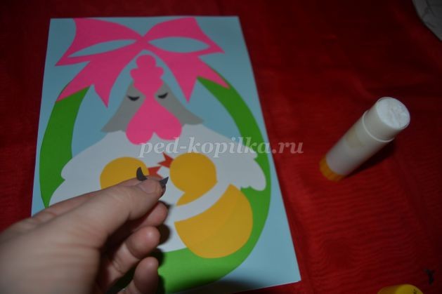 ​Открытка с курочкой и цыплятами: часть 3